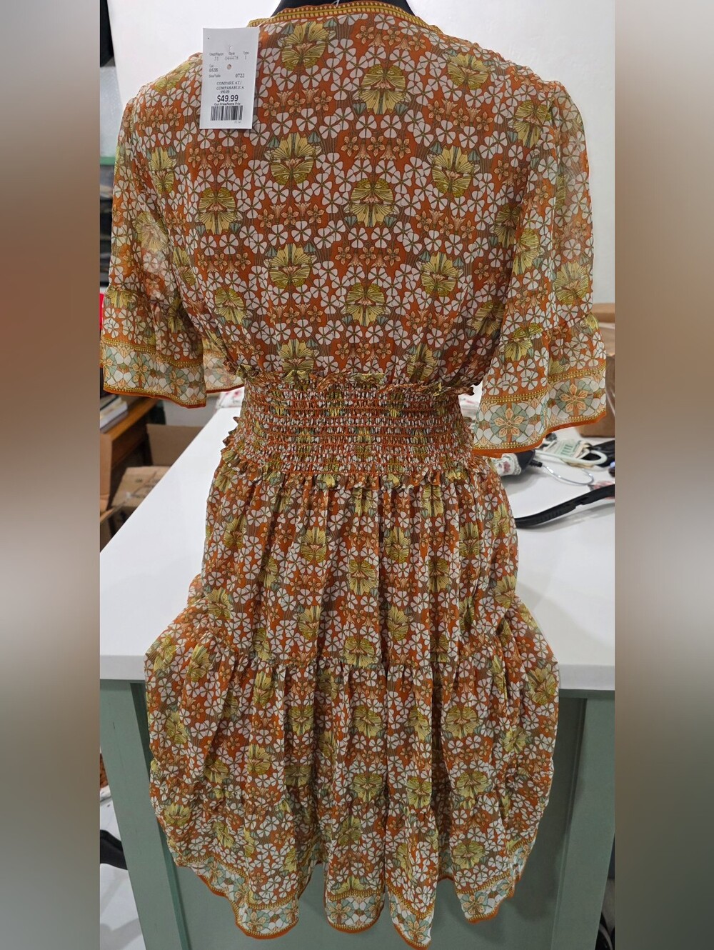 Max Studio Short Sleeve Tuered Crepe Dress Brown Orange green color sz S. NWT - Picture 2 of 6